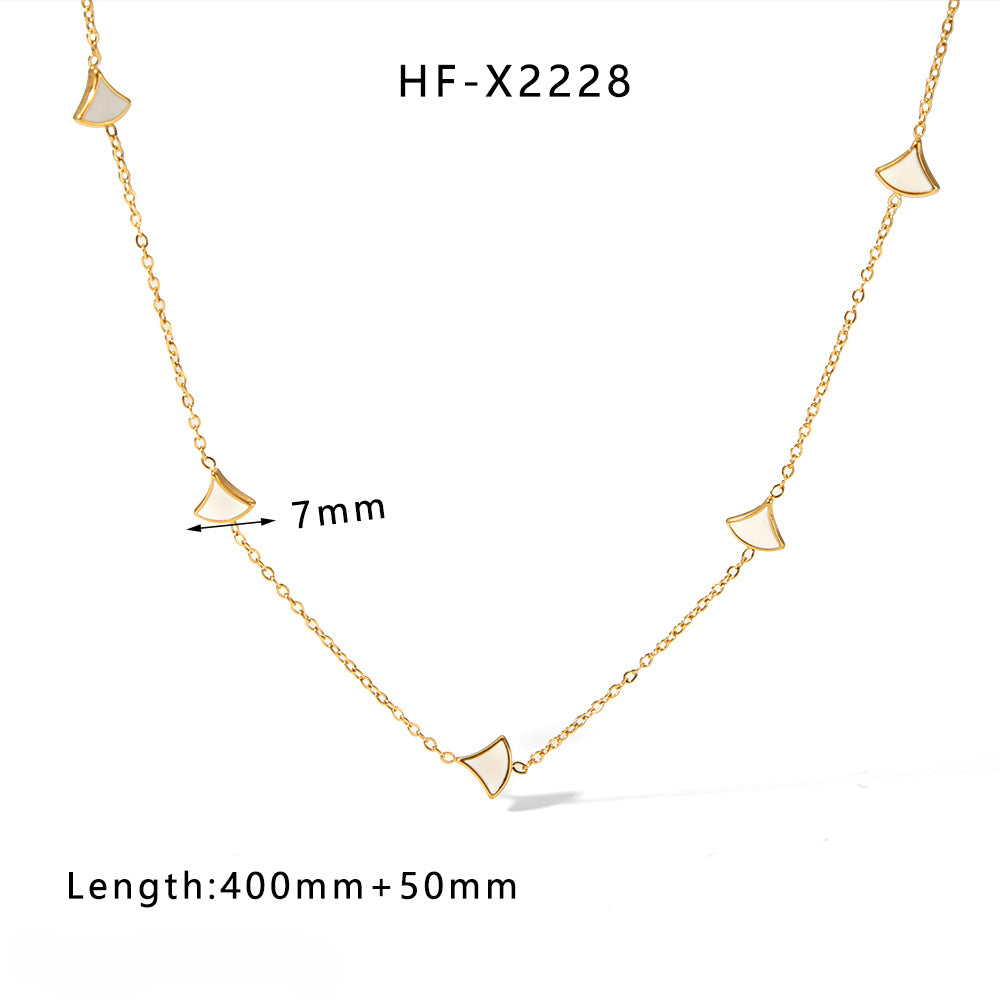 Wholesale Titanium Steel Plated 18K Gold Heart Shaped Pearl Shell Necklace